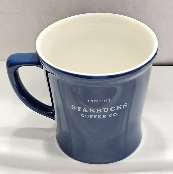 Striking Blue, 2008 Starbucks Mug. - Picture 6 of 6